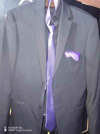 Traje gala negro, completo, cámisa, pantalón y cor - miniatura 1