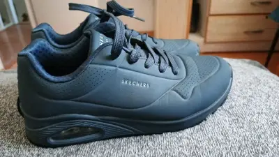 Zapatillas deportivas azul marino Skechers - miniatura 1