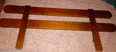 Soporte de madera ajustable para cama - miniatura 2