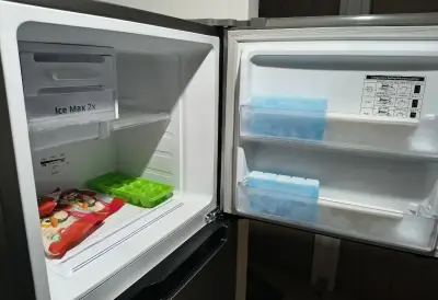 Refrigerador Samsung Top Freezer No Frost 234 lts - miniatura 3