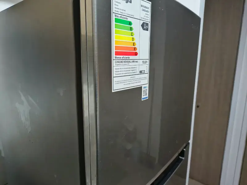 Refrigerador Samsung Top Freezer No Frost 234 lts - 6