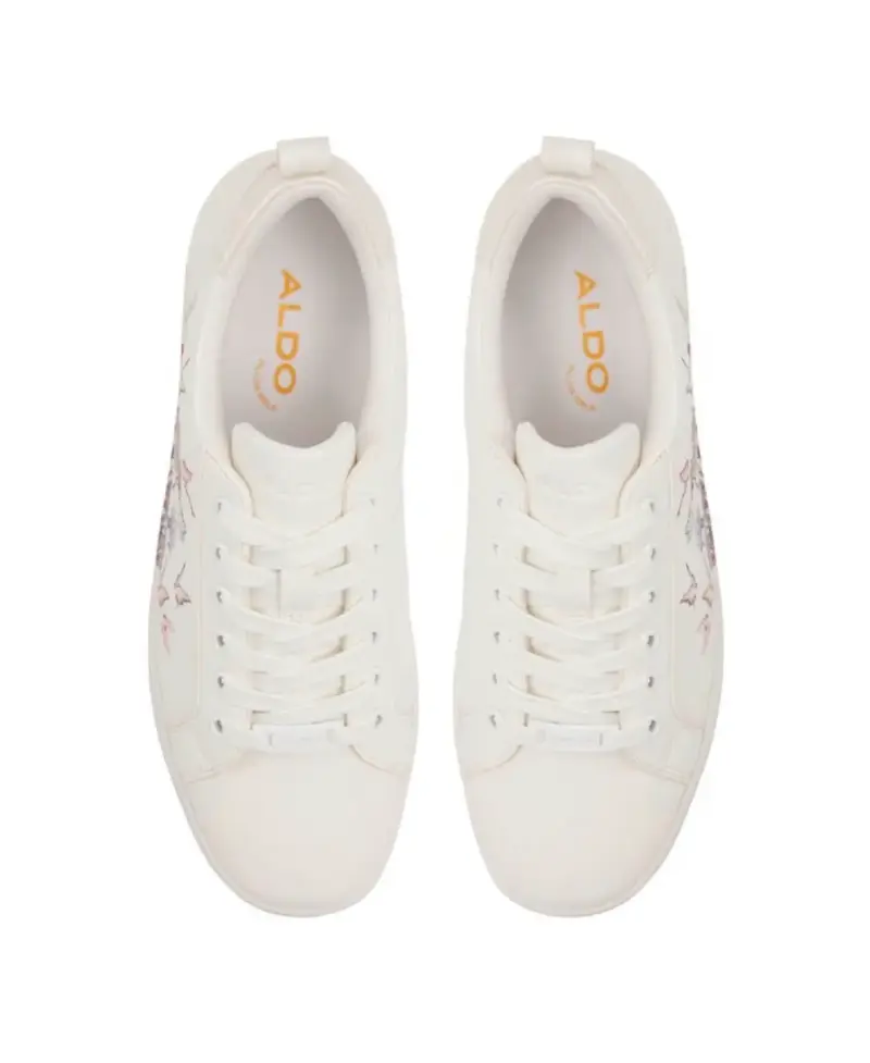 Zapatillas blancas con diseño de mariposas - 6