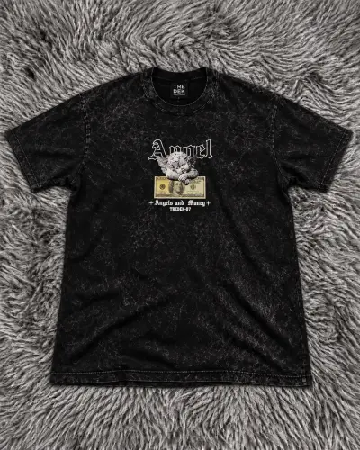Polera negra con diseño Angel Tredek - miniatura 1