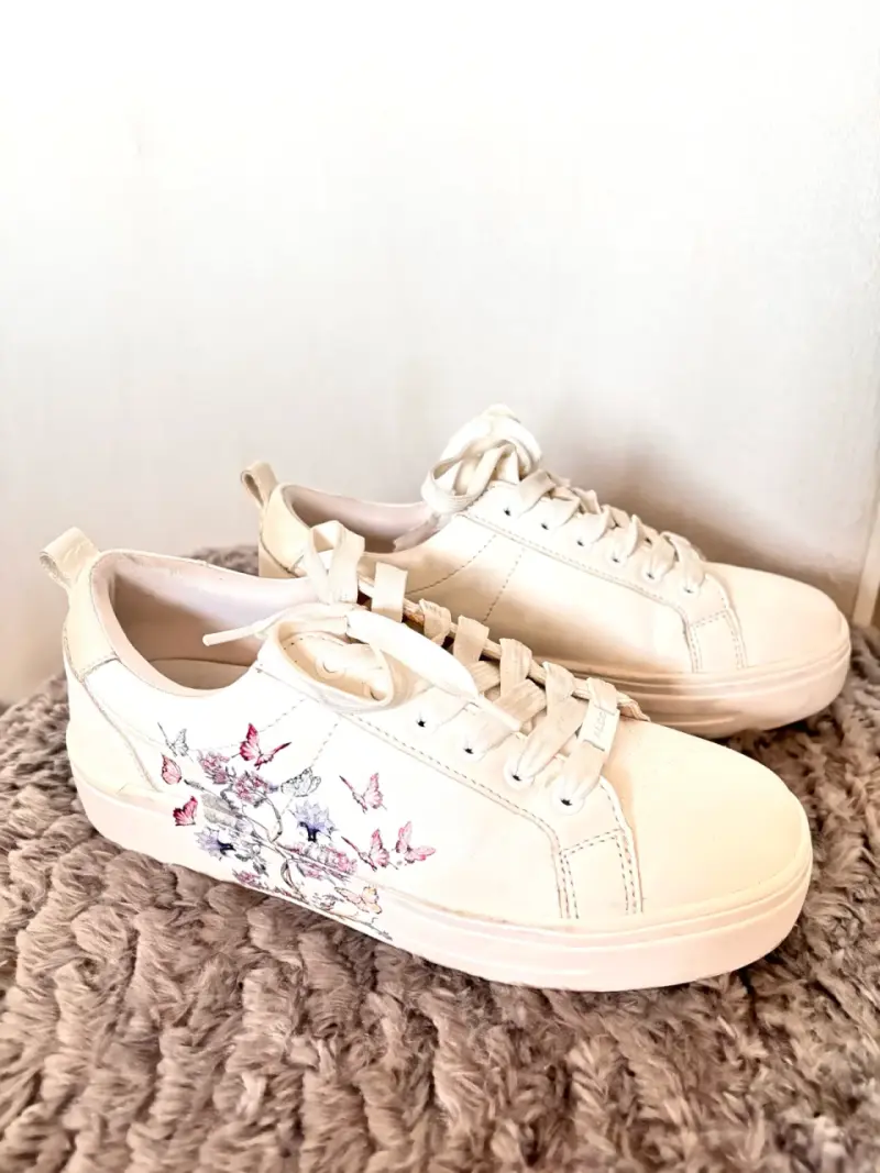 Zapatillas blancas con diseño floral Aldo - 2