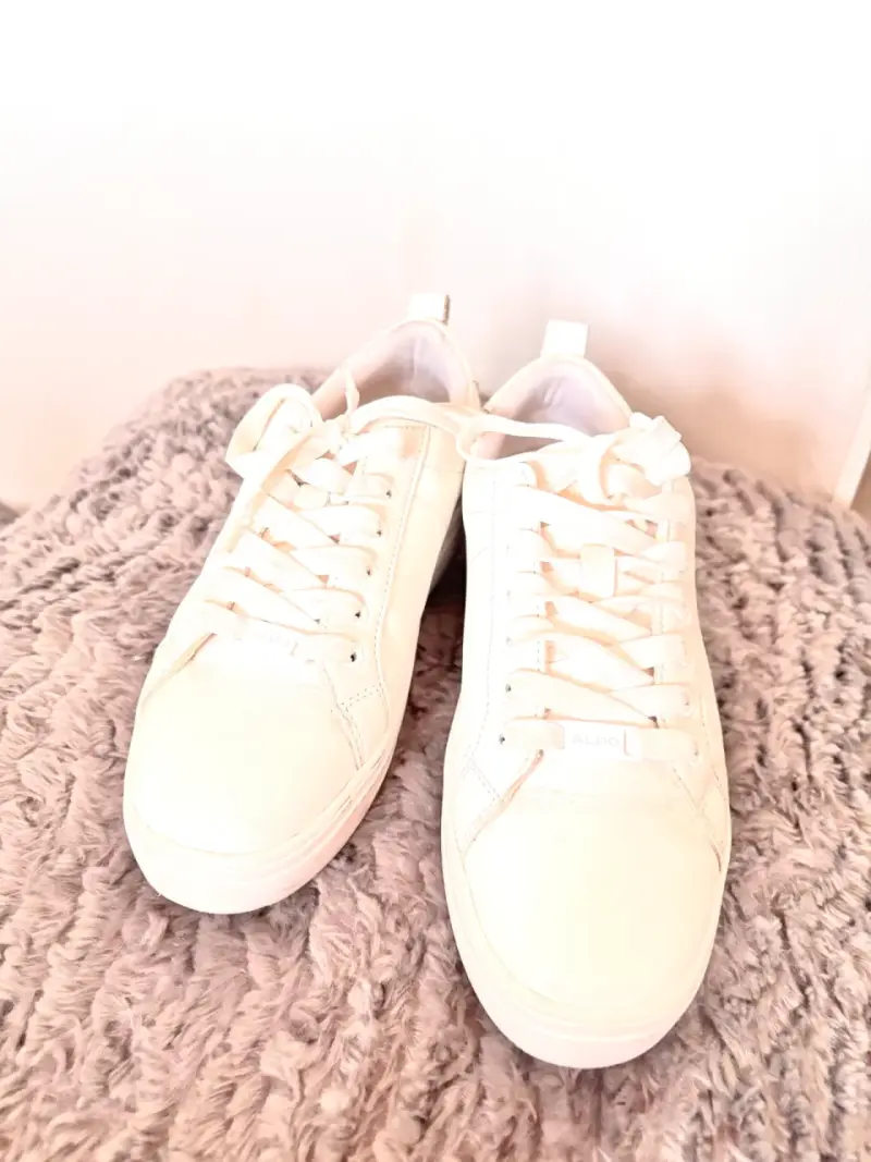 Zapatillas blancas con diseño floral Aldo - 3