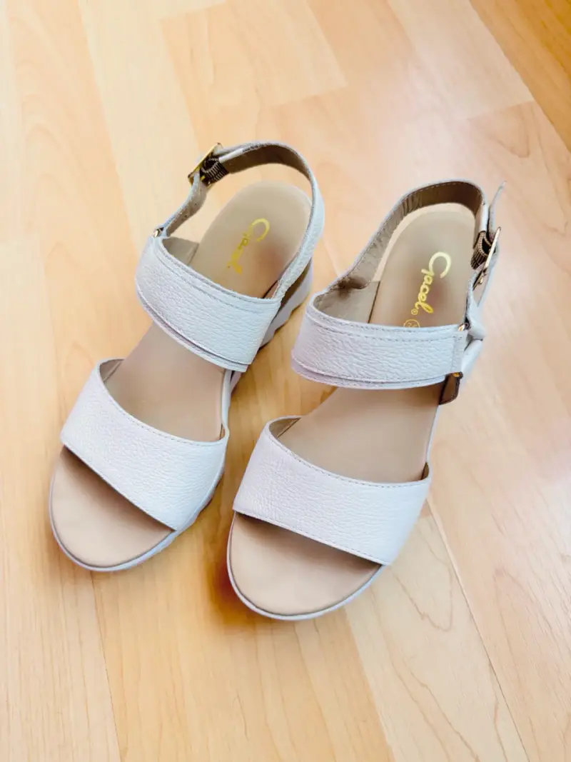 Sandalias de plataforma blancas para mujer