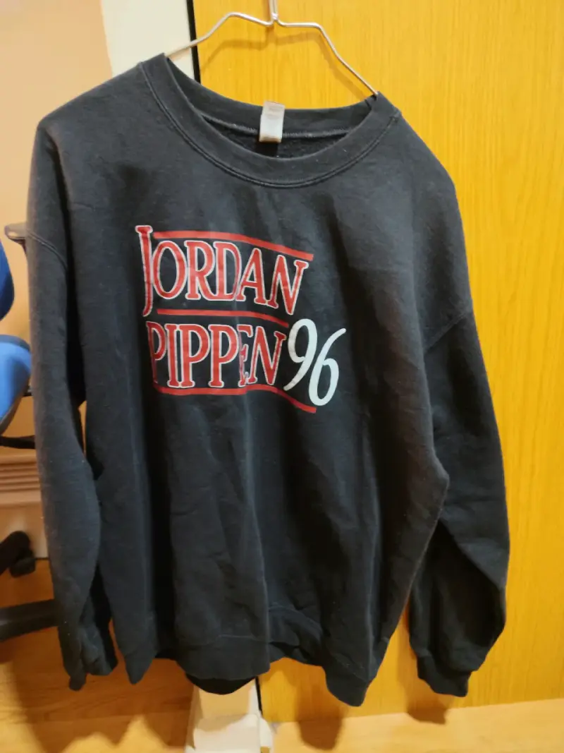Polerón Jordan Pippen 96 negro