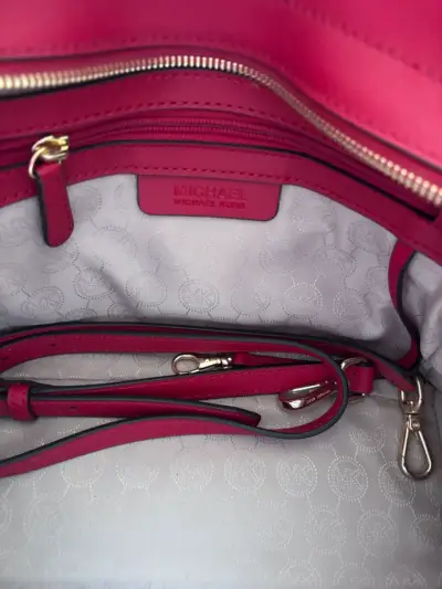 Bolso Michael Kors rojo elegante - miniatura 6