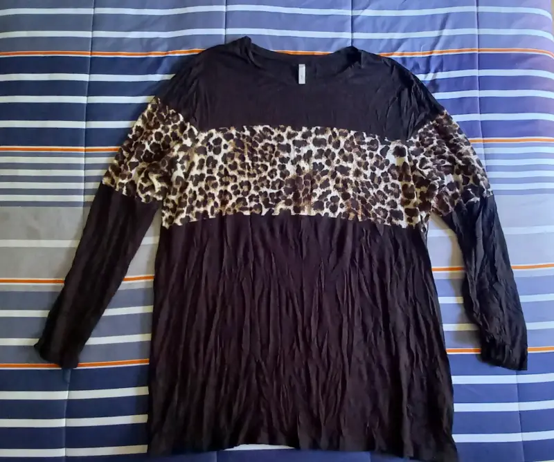 Lote de suéteres de mujer variados - 4