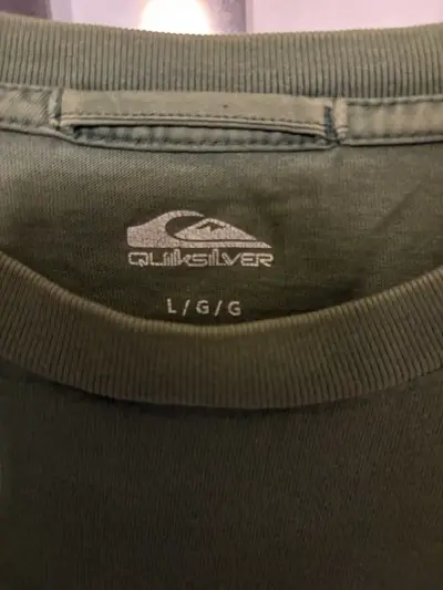 Polera verde Quiksilver - miniatura 2