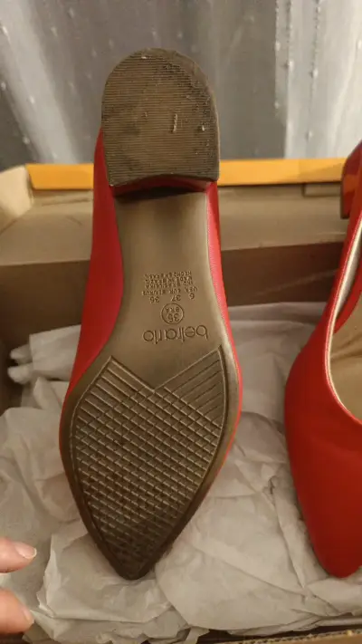 Zapatos de tacón rojo Beira Rio para mujer - miniatura 3