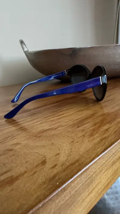 Gafas de sol Salvatore Ferragamo  patillas azules - miniatura 3