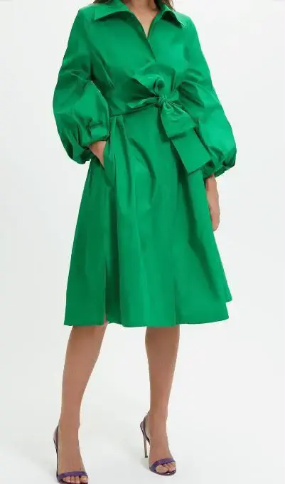 Vestido verde Carolina Herrera con lazo - 3