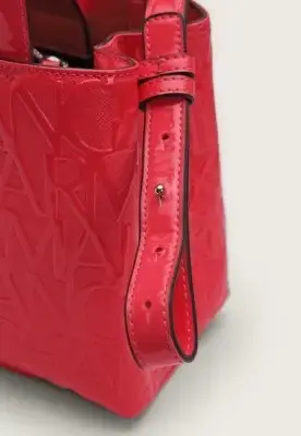 Bolso rojo Armani Exchange con logo grabado - 6