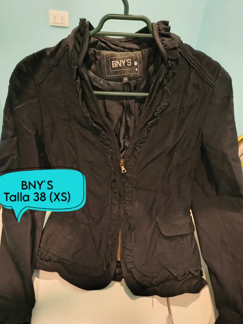 Chaqueta negra BNY'S talla XS