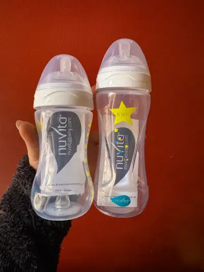 Mamaderas Nuvita 330ml con Tetina Silicona - miniatura 1