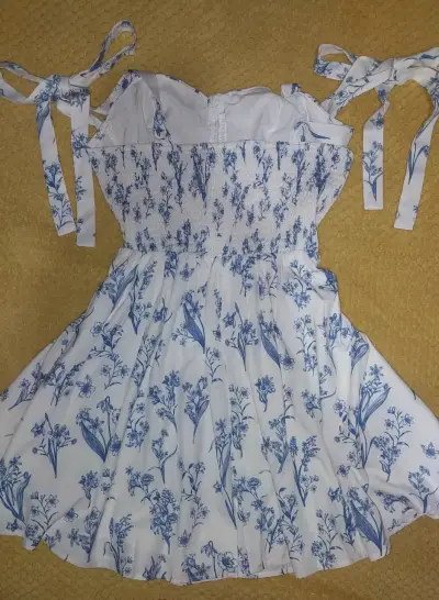 Vestido corto floral blanco y azul Shein - miniatura 2