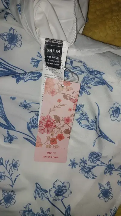 Vestido corto floral blanco y azul Shein - miniatura 3
