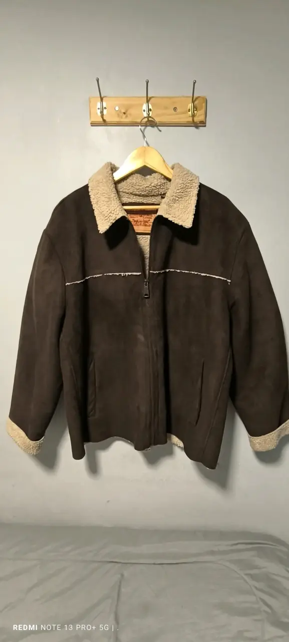 Chaqueta Levi's cuero sintético con forro de lan - 1