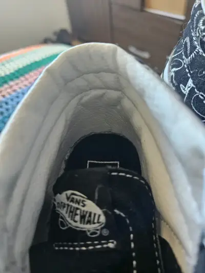 Zapatillas Vans negras con diseño de dinosaurios - miniatura 5