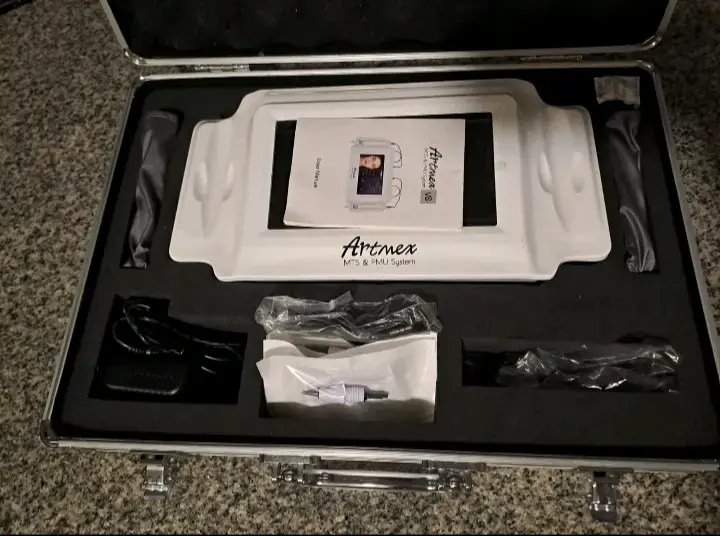 Máquina de Micropigmentación Artmex MTS & PMU - 1