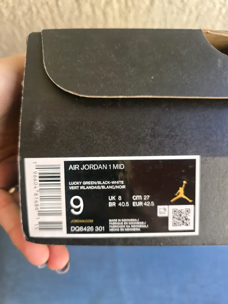 Zapatillas Nike Air Jordan verdes y blancas - 4