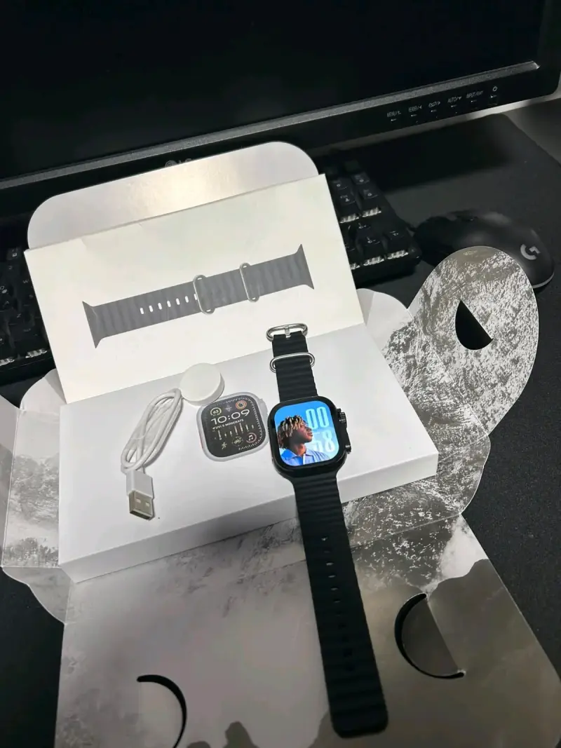 Apple Watch Ultra 2 con Correa Negra - 2