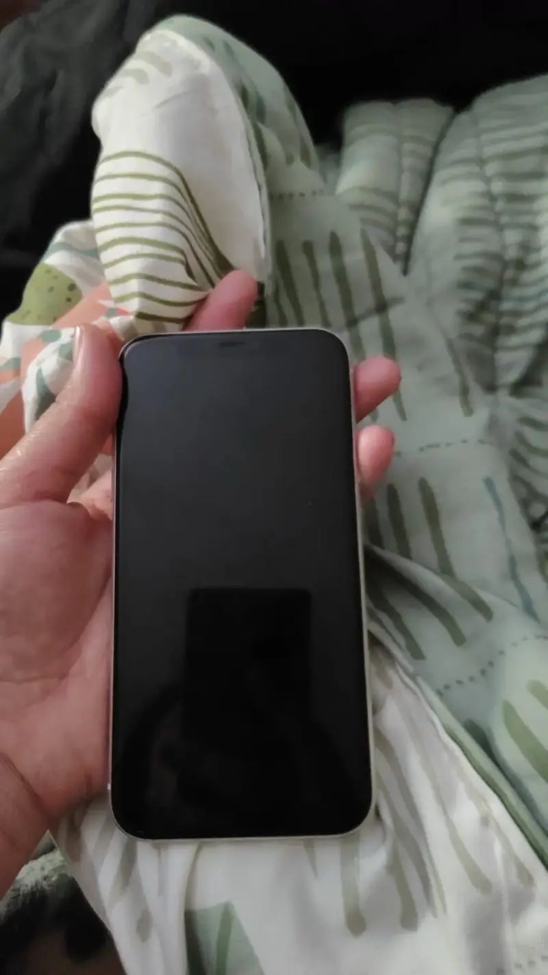 iPhone 11 128g vendo o permuto - 2