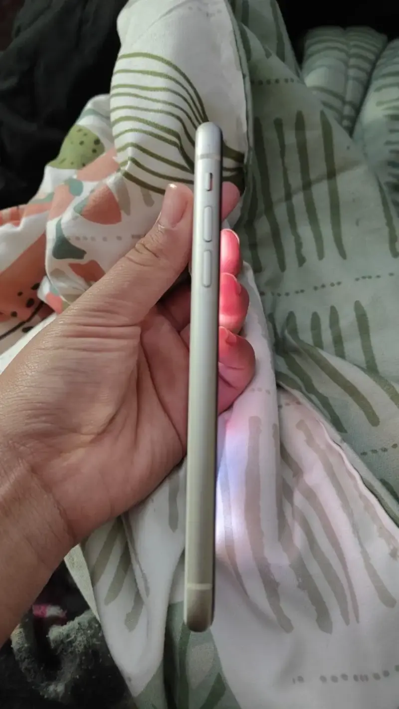 iPhone 11 128g vendo o permuto - 3