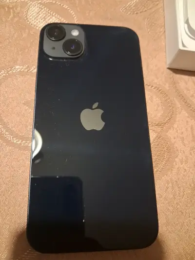 iPhone 14 Plus 128GB Medianoche en buen estado - miniatura 2