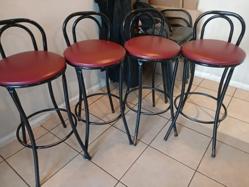 Set de 4 sillas altas de bar con asiento Burdeo - 1
