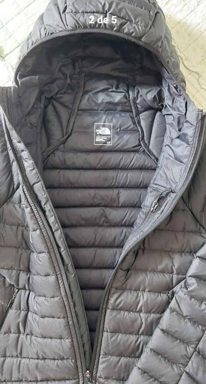 Chaqueta acolchada The North Face negr con capucha - 2