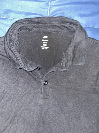 Polera Polo Negra H&M para Hombre - miniatura 2