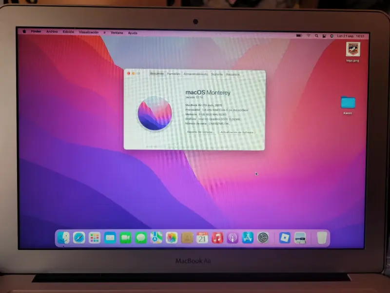 MacBook Air con cargador y extensión original - 5