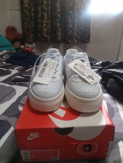 Zapatillas deportivas Nike Air Force 1 celestes - miniatura 4