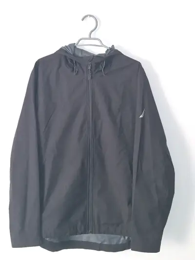 Chaqueta Náutica negra con capucha - miniatura 4