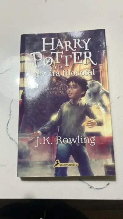 Libro Harry Potter y la Piedra Filosofal de J.K. Rowling - miniatura 1