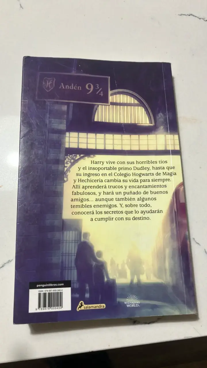 Libro Harry Potter y la Piedra Filosofal de J.K. Rowling - 2