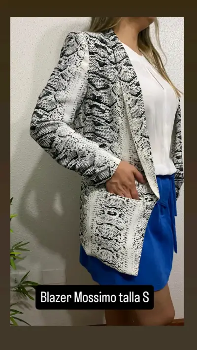 Conjunto Blazer y Calza Flare Acanalada - miniatura 2