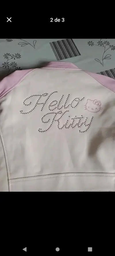 Chaqueta Hello Kitty rosa y blanca Bershka - miniatura 2