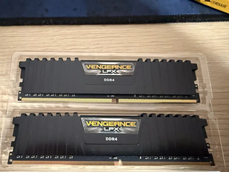 Memoria RAM Corsair Vengeance LPX DDR4 16GB 3200MHz - 3