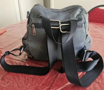Mochila Amphora azul con diseño moderno - miniatura 2