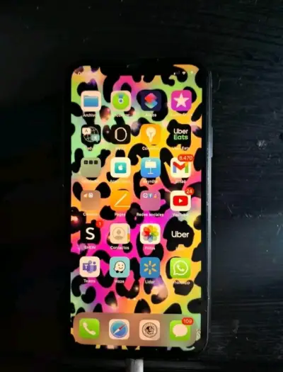 Se vende IPhone XR d - miniatura 2
