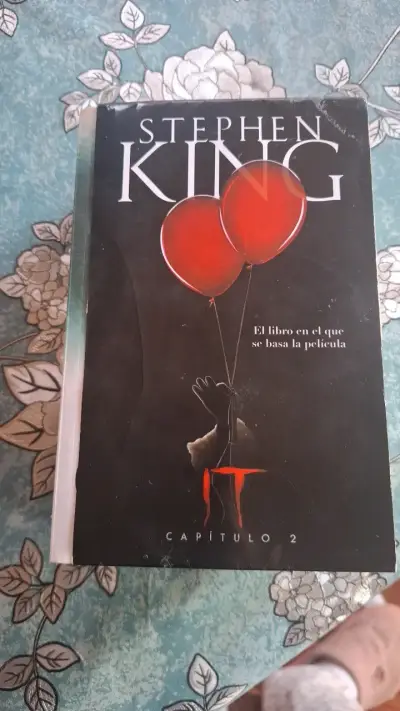 Libro 'It' de Stephen King, edición de bolsillo - miniatura 2