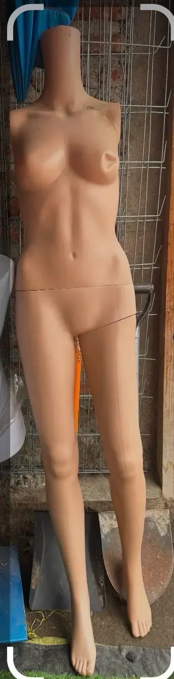 Maniquí de cuerpo completo para exhibición