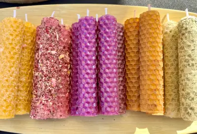 Velas de miel artesanales vestidas e intencionadas - miniatura 3