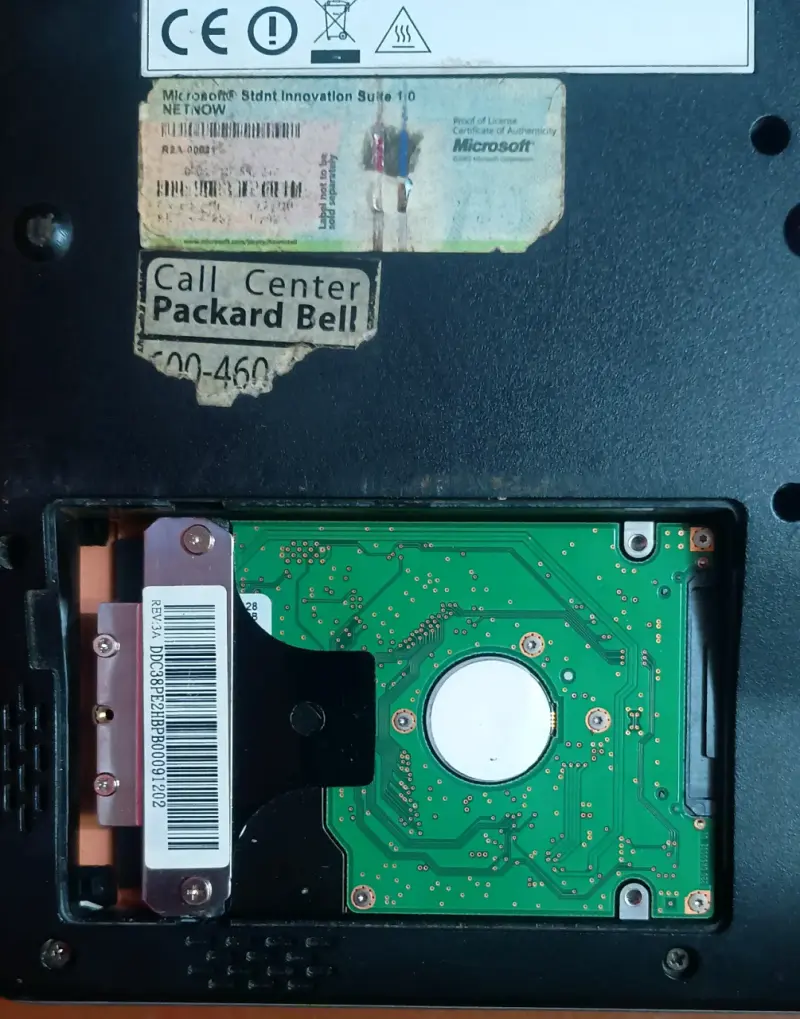 Notebook Packard Bell Para Repuesto / Sin abrir - 3