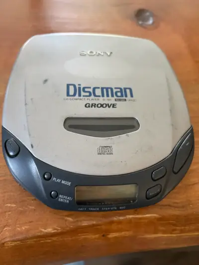 Reproductor de CD portátil Sony Discman Groove - miniatura 1