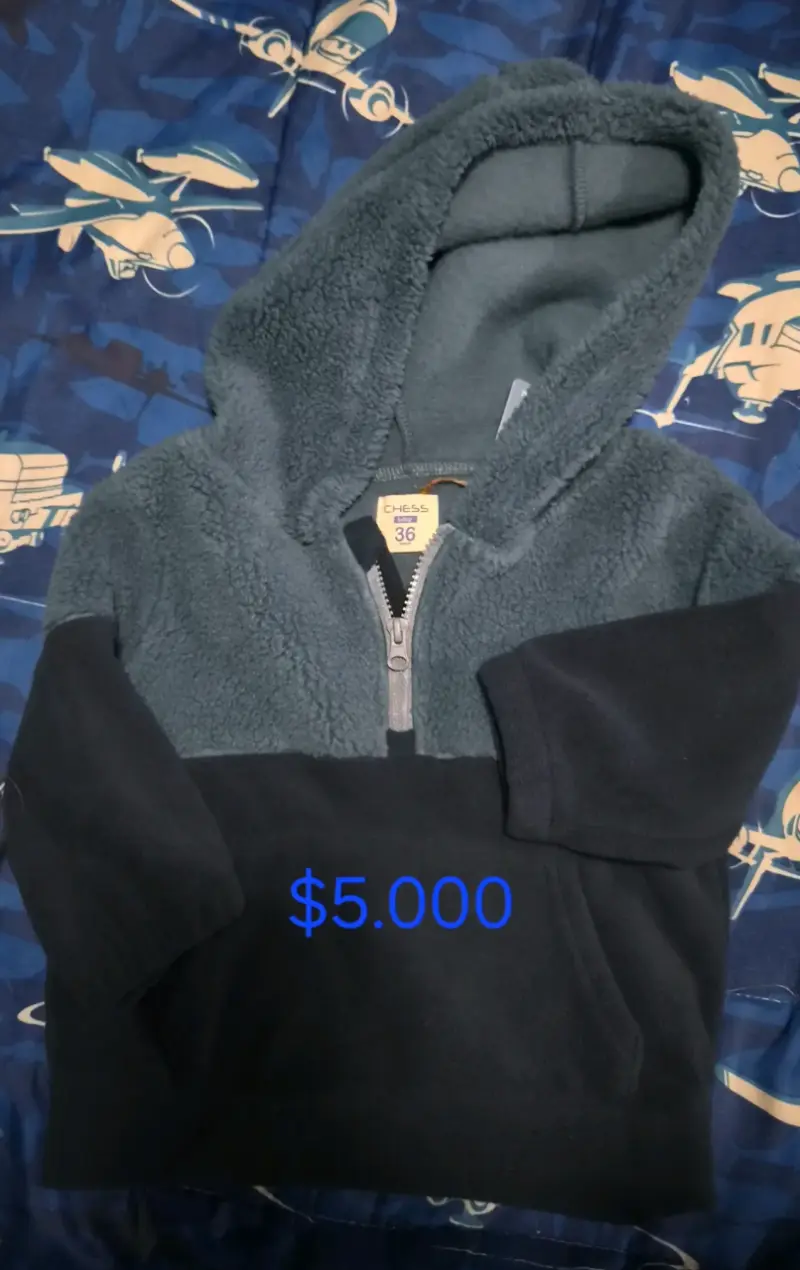 Varias chaquetas de niño - 2