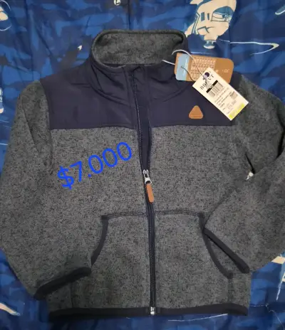 Varias chaquetas de niño - miniatura 4